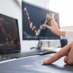 エリオット波動は上位足の流れを把握するために使え